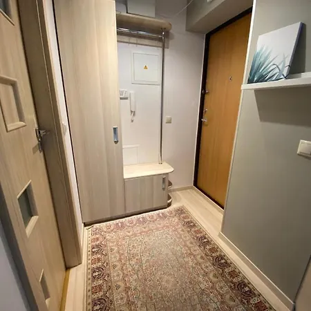 Апартаменти Sunny Apartment, 5min To The Sea. Parking. Self Check In. Паланга