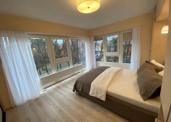 Sunny Apartment, 5min To The Sea. Parking. Self Check In. Palanga