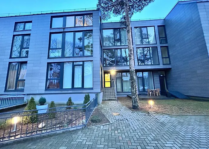 Sunny Apartment, 5min To The Sea. Parking. Self Check In. Palanga